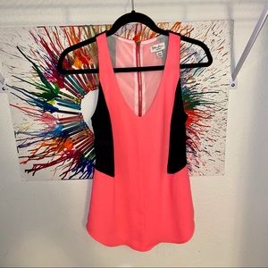 Le chateau pink sleeveless top. Le château top